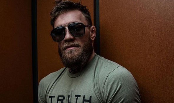 conor-mcgregor-10243283174605378714731474
