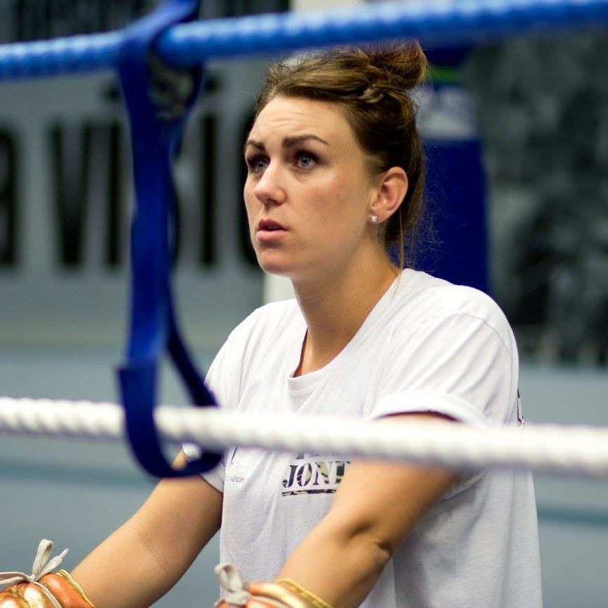 41393470_724423397909424_6747781845514291520_n