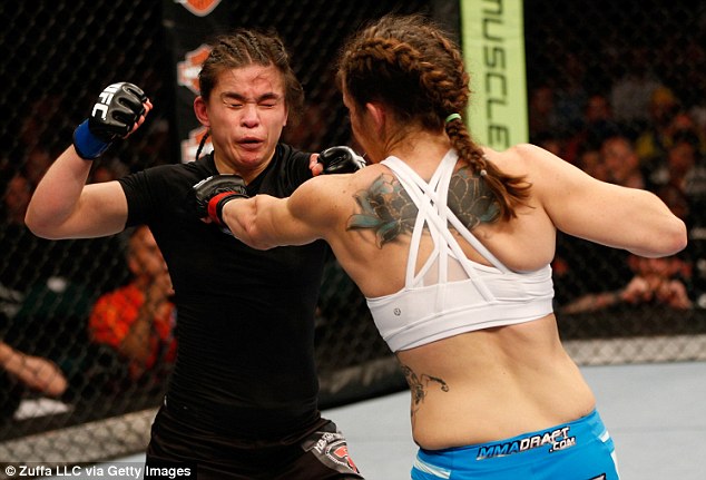 article-0-1A57CBD7000005DC-226_634x431