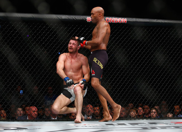 Michael+Bisping+Anderson+Silva+UFC+Fight+Night+dUm48psrCFEl
