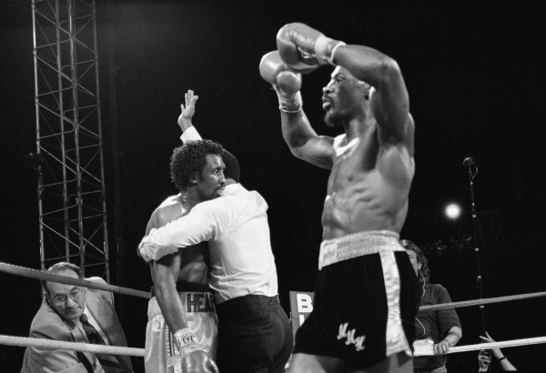 Hagler-vs.-Hearns-AP-Images