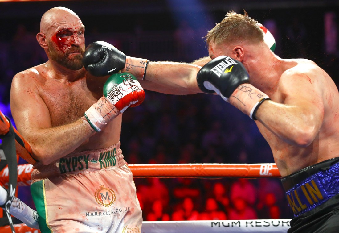 Tyson_Fury_vs_Otto_Wallin_action9